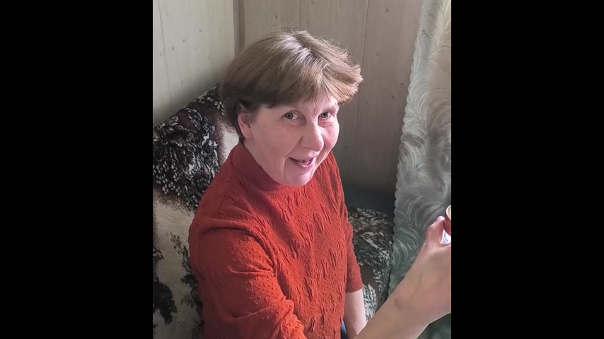 Drunk Russian Granny Deepthroats Lover's Fat Cock With Dirty Talk